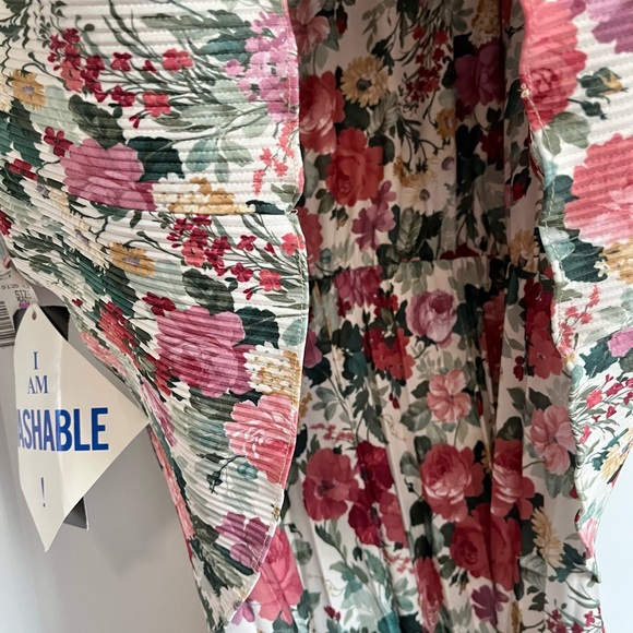 SOLD Vintage Cottagecore Floral Short Sleeve Dress Tags Attached - Picture 12 of 15